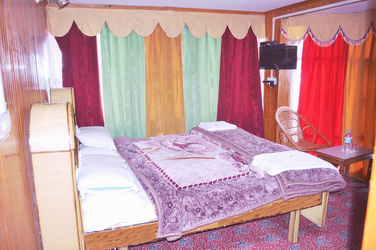 Hotel Glacier Heights Sonāmarg Dış mekan fotoğraf